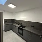 Ξενοδοχείο με διαμερίσματα Easyliving *