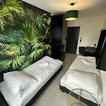 Ξενοδοχείο με διαμερίσματα Easyliving