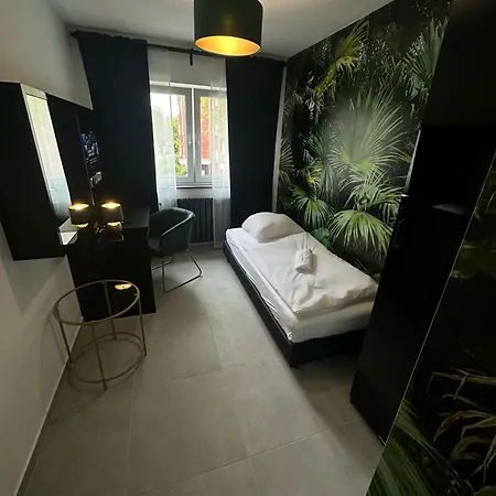 Easyliving دارمشتاد